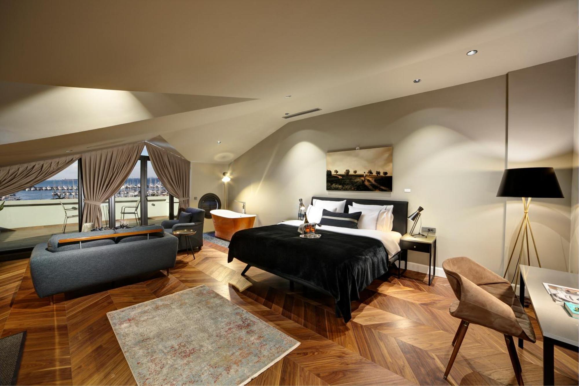39 Kalamis Marina & Restaurant 3* Стамбул